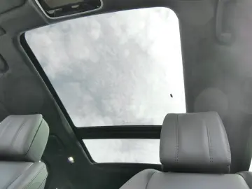 LAND ROVER Range Rover Velar Autobiography