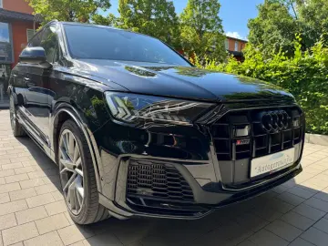 AUDI SQ7 4.0TDI 7-Sitz Matrix B&O Soft-Close Full