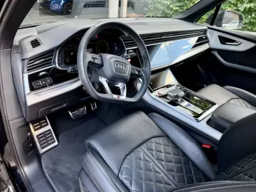 AUDI SQ7 4.0TDI 7-Sitz Matrix B&O Soft-Close Full