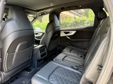 AUDI SQ7 4.0TDI 7-Sitz Matrix B&O Soft-Close Full