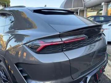 LAMBORGHINI Lamborghini Urus 4.0 V8 phev SE auto PRONTA CONS