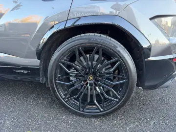 LAMBORGHINI Lamborghini Urus 4.0 V8 phev SE auto PRONTA CONS