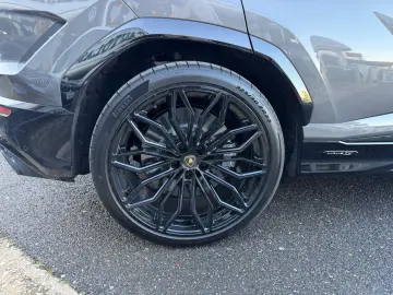 LAMBORGHINI Lamborghini Urus 4.0 V8 phev SE auto PRONTA CONS