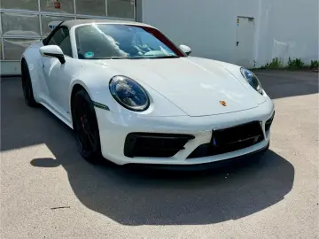 PORSCHE 992 GTS Cabrio LED-Matrix PDCC HA-Lenkung
