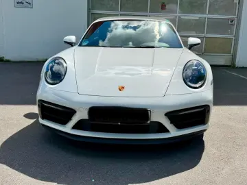 PORSCHE 992 GTS Cabrio LED-Matrix PDCC HA-Lenkung