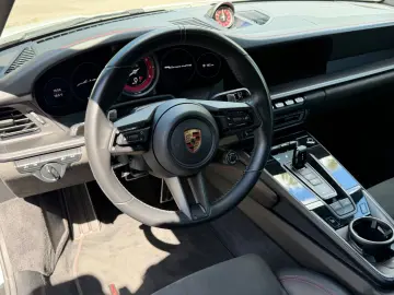 PORSCHE 992 GTS Cabrio LED-Matrix PDCC HA-Lenkung