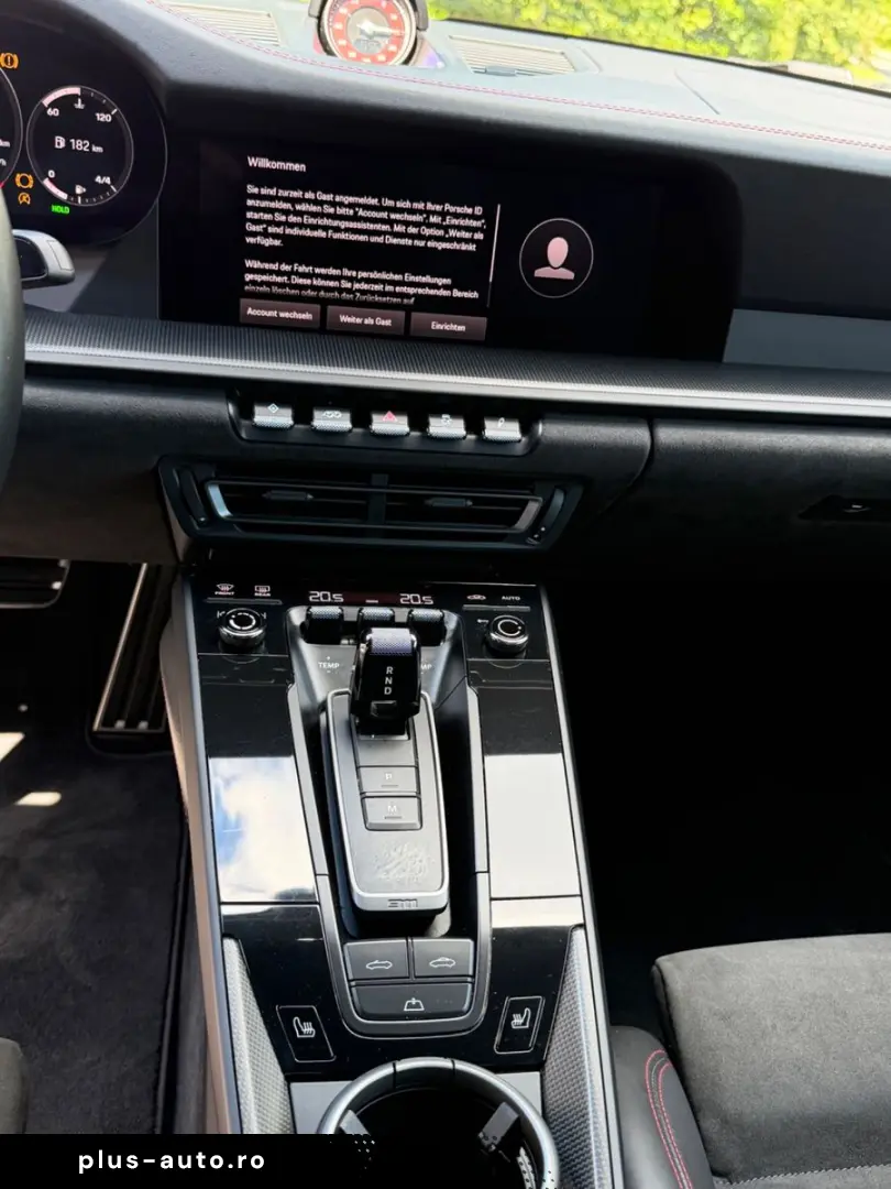 PORSCHE 992 GTS Cabrio LED-Matrix PDCC HA-Lenkung