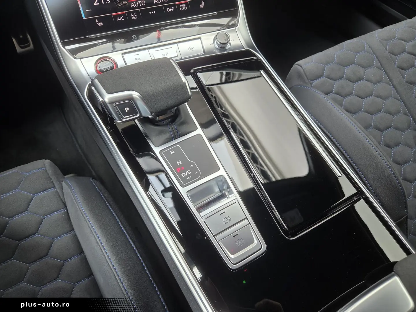 AUDI RS6 Performance RS-Design Schalensitze ACC 360