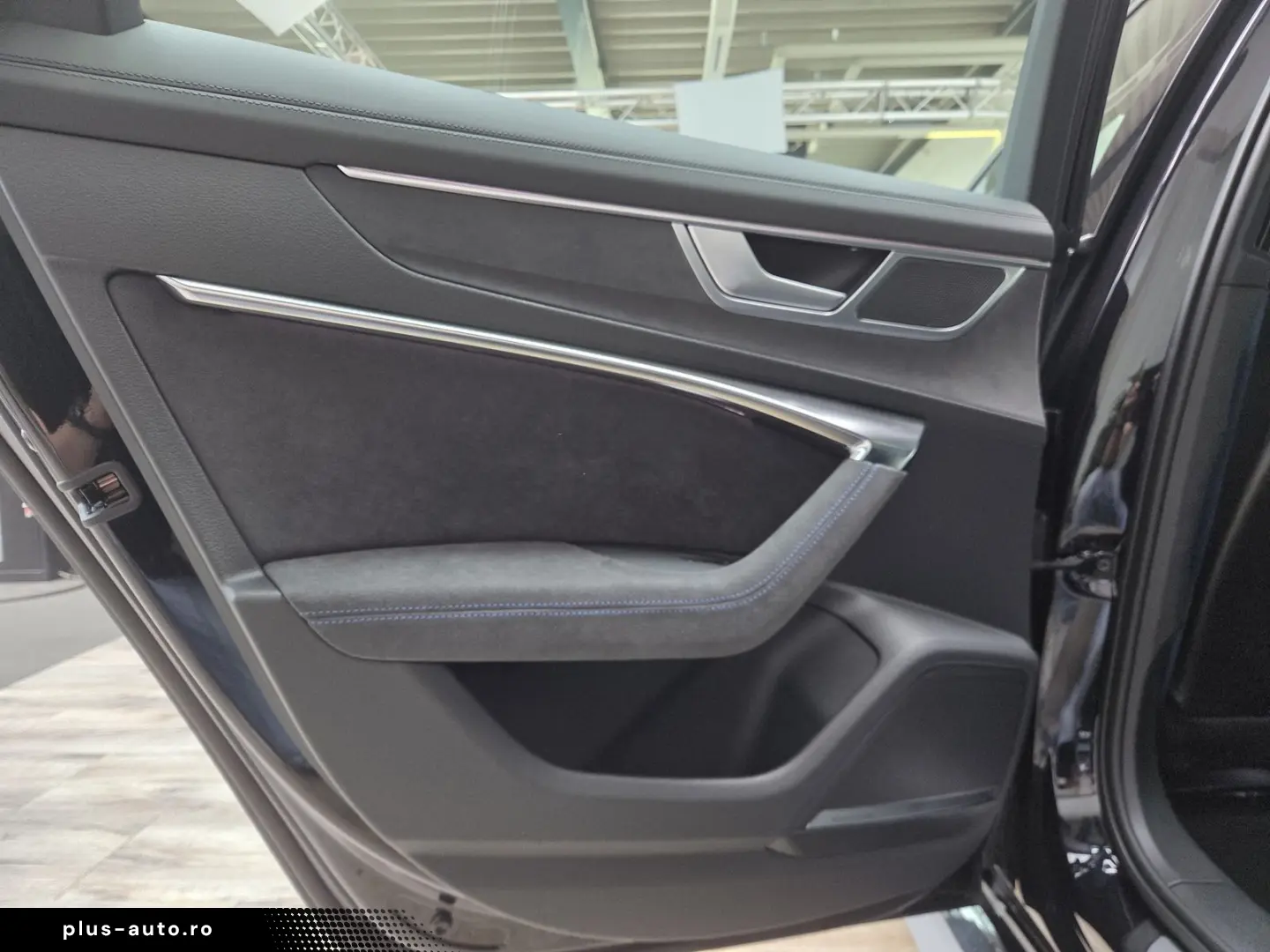 AUDI RS6 Performance RS-Design Schalensitze ACC 360