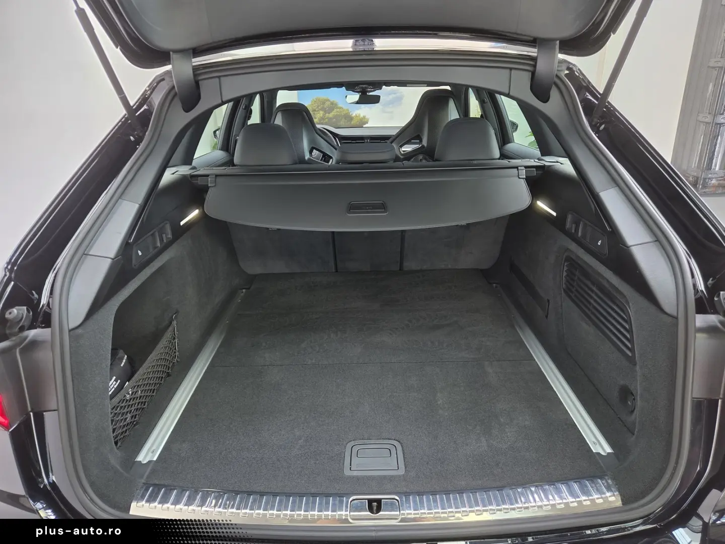 AUDI RS6 Performance RS-Design Schalensitze ACC 360