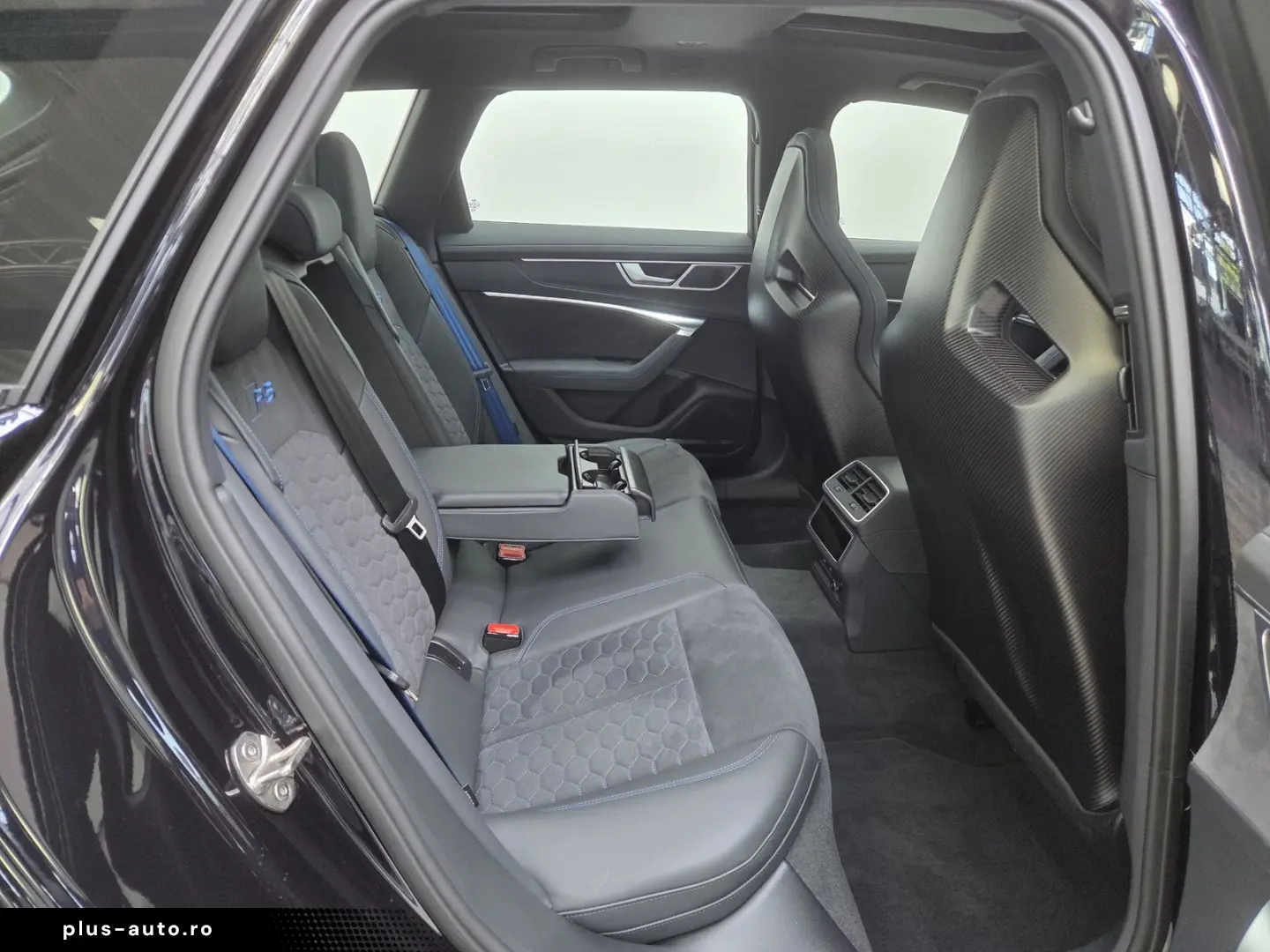 AUDI RS6 Performance RS-Design Schalensitze ACC 360