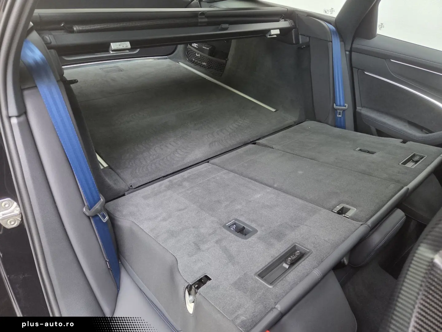 AUDI RS6 Performance RS-Design Schalensitze ACC 360