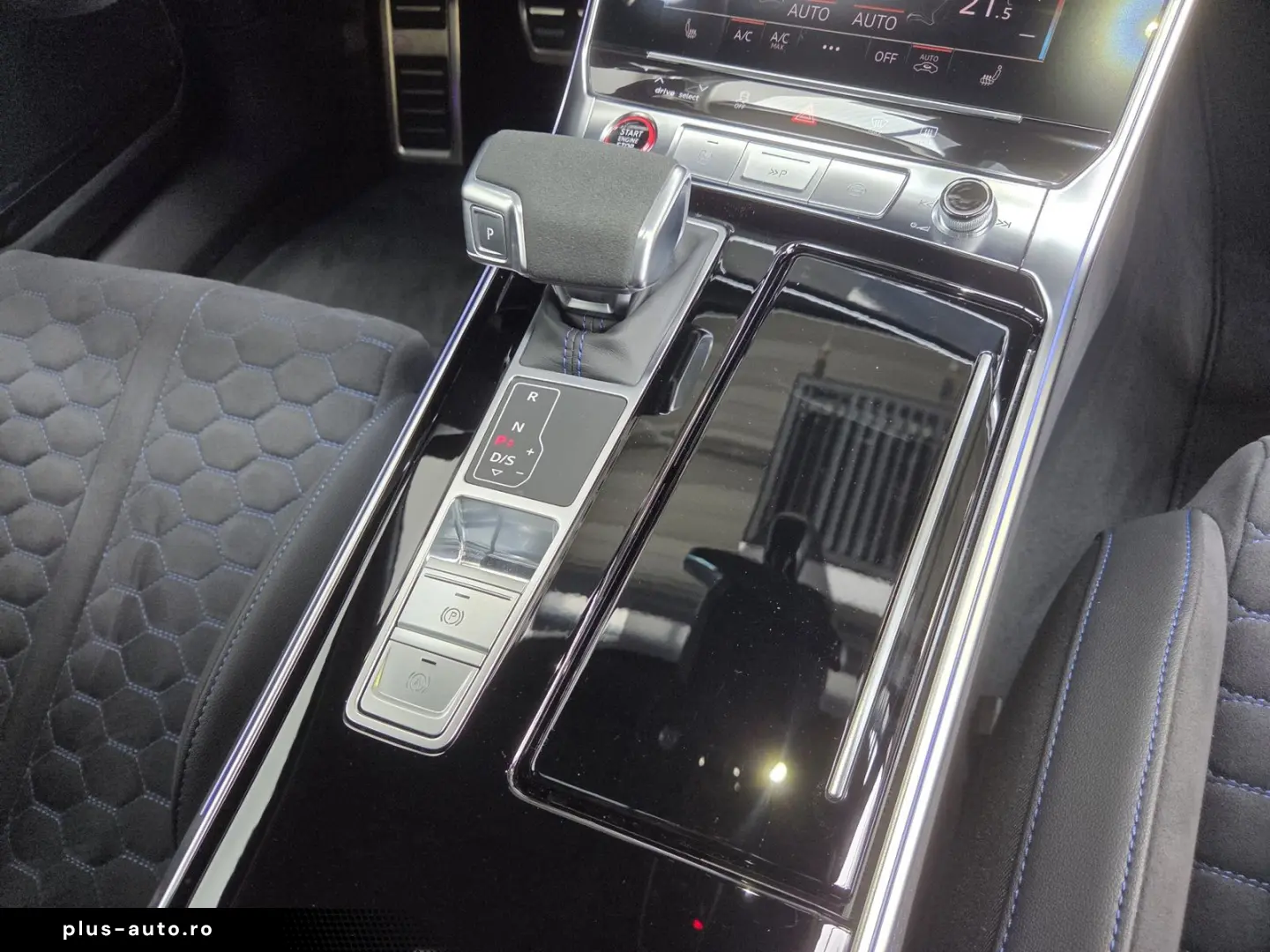 AUDI RS6 Performance RS-Design Schalensitze ACC 360