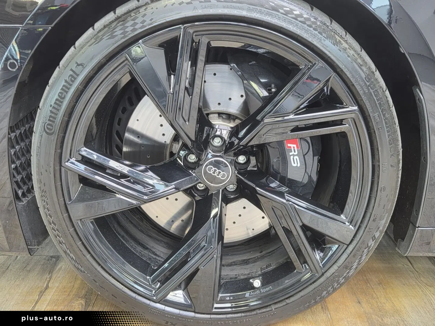 AUDI RS6 Performance RS-Design Schalensitze ACC 360