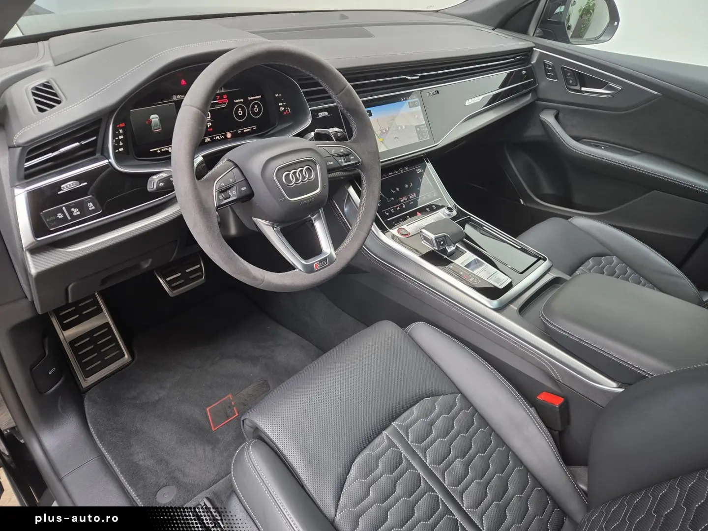 AUDI RSQ8 Sportabgas AHK Standhzg. Black  RS-Design