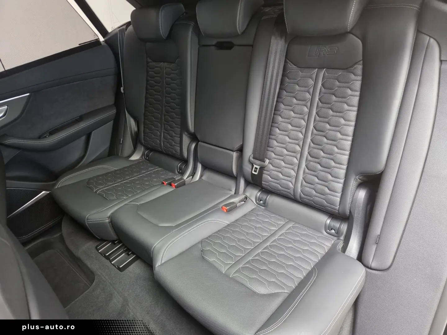 AUDI RSQ8 Sportabgas AHK Standhzg. Black  RS-Design