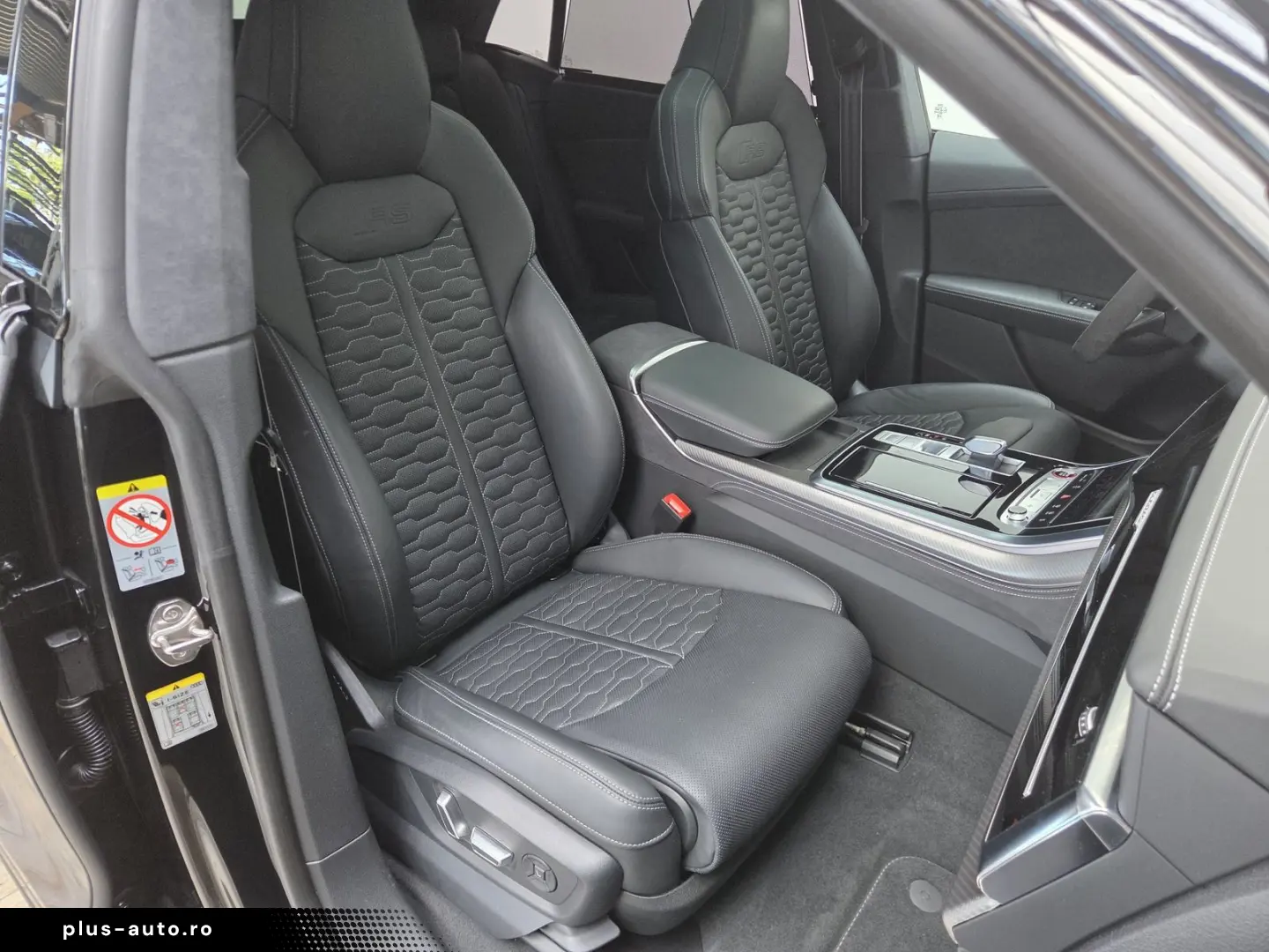 AUDI RSQ8 Sportabgas AHK Standhzg. Black  RS-Design