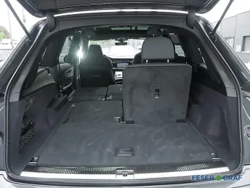 AUDI Q7 50 TDI qu. 2x S line 7Si AHK HuD Matrix Pano