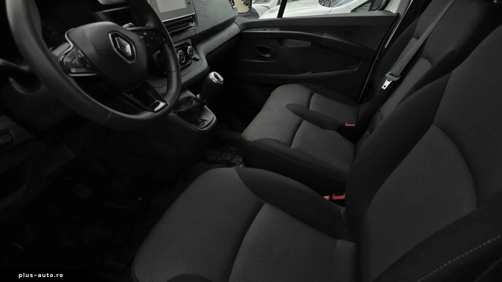Renault Trafic Persoane 2021