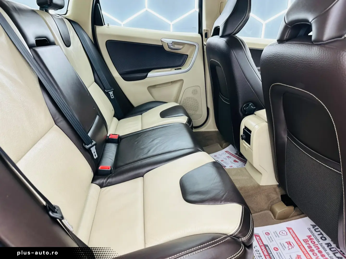 VOLVO XC60 2011 2.0D E5 Garantie 12 Luni Rate Avans 0 Doar C