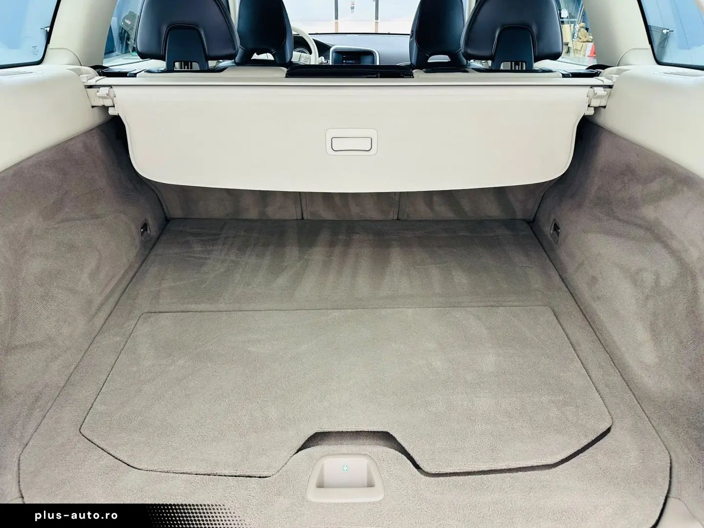 VOLVO XC60 2011 2.0D E5 Garantie 12 Luni Rate Avans 0 Doar C