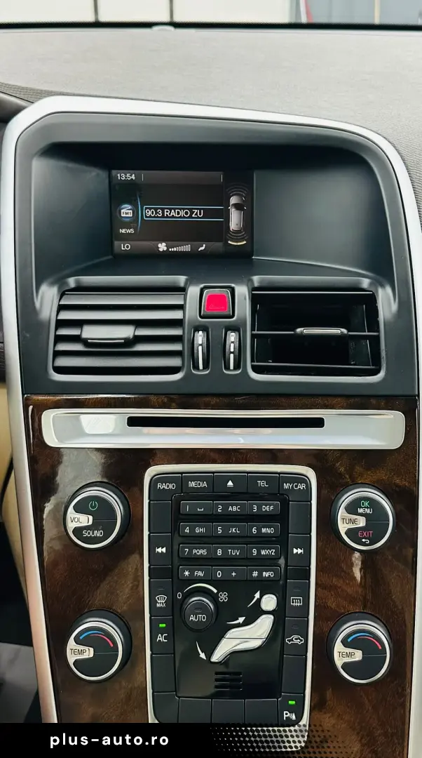 VOLVO XC60 2011 2.0D E5 Garantie 12 Luni Rate Avans 0 Doar C