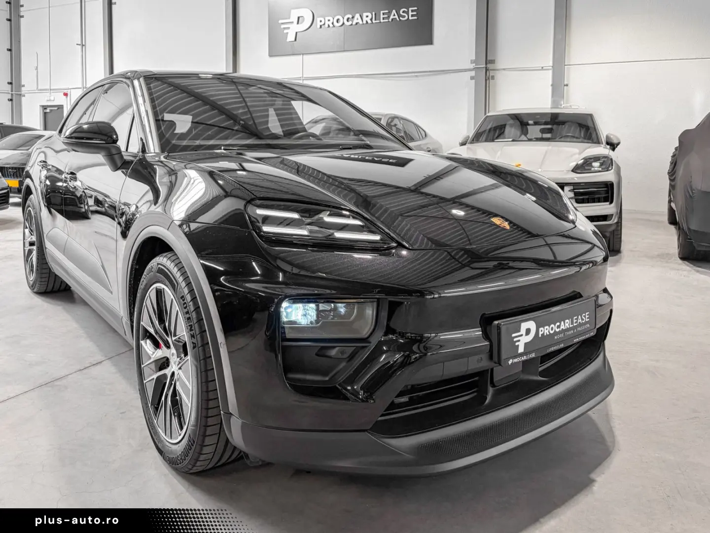 PORSCHE Macan MACAN 4S  PTM PASM PDLS  RACE-TEX 360