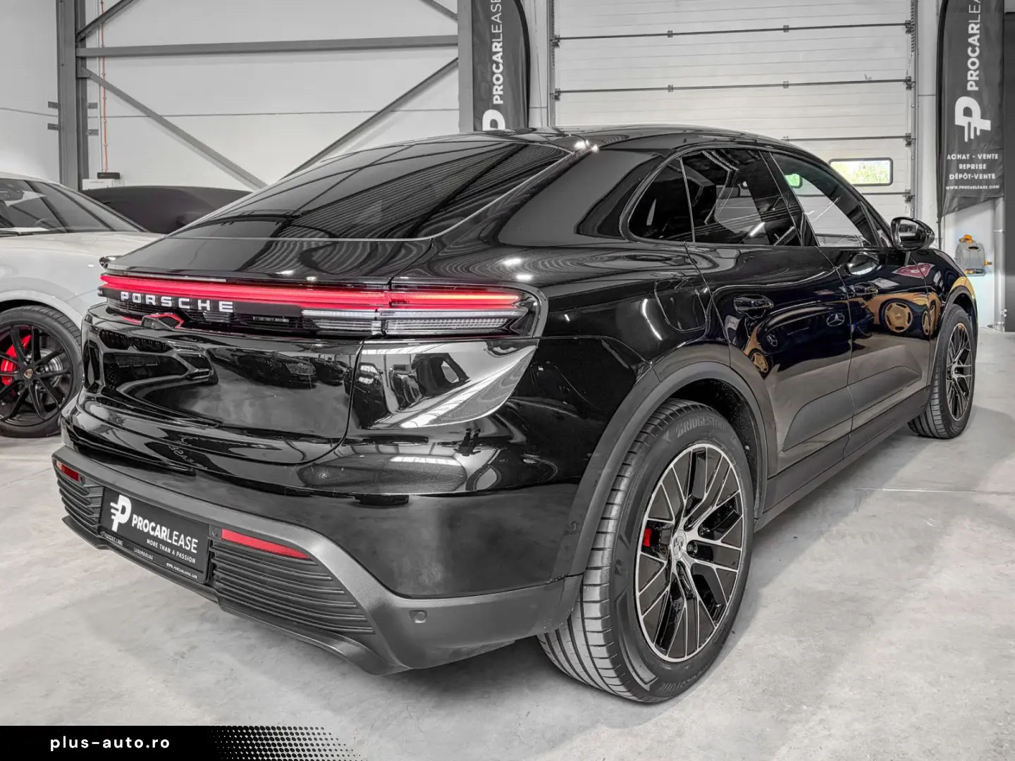PORSCHE Macan MACAN 4S  PTM PASM PDLS  RACE-TEX 360