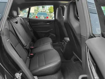 PORSCHE Macan MACAN 4S  PTM PASM PDLS  RACE-TEX 360