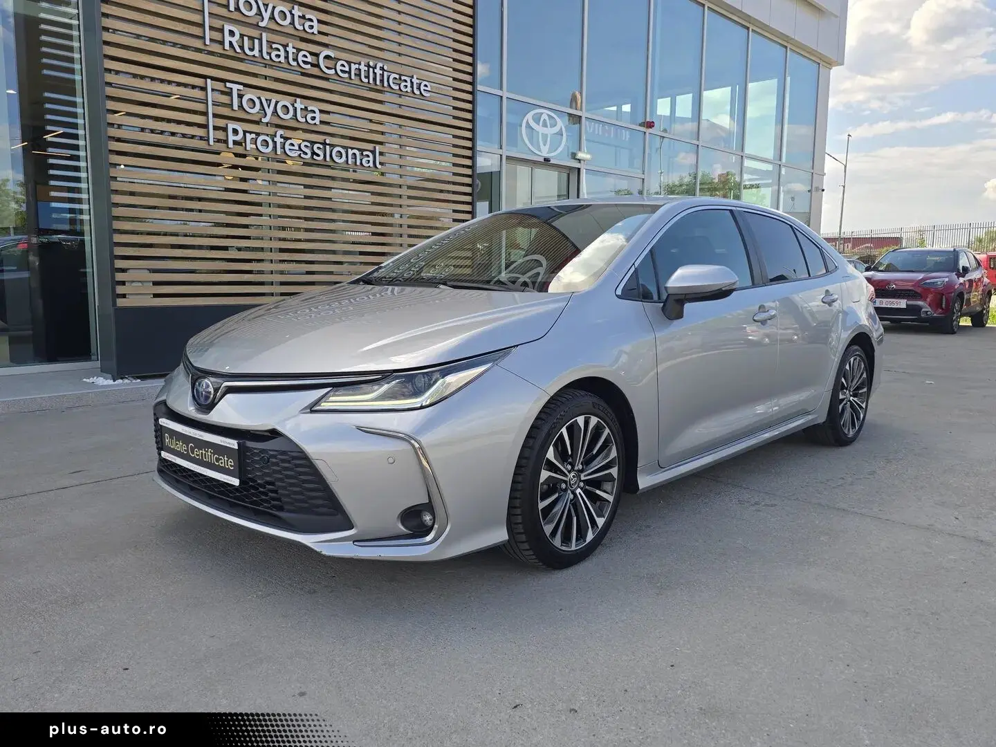 Toyota Corolla Sedan 1.8 Hybrid Dynamic