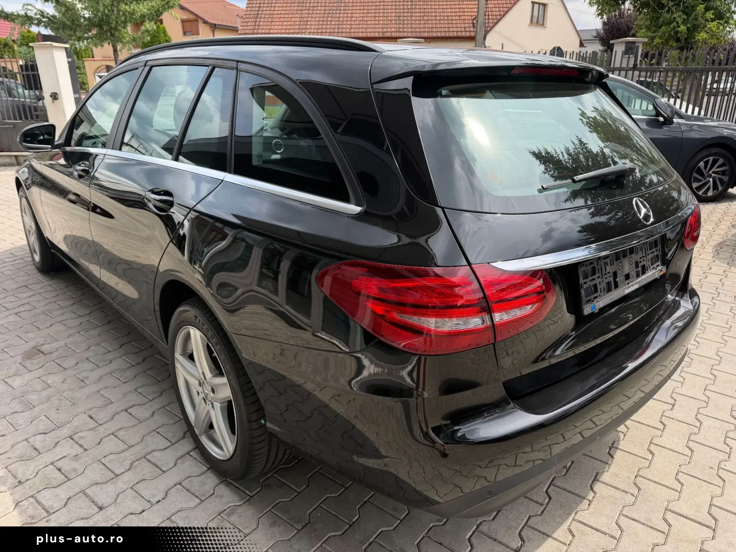 Mercedes-Benz C