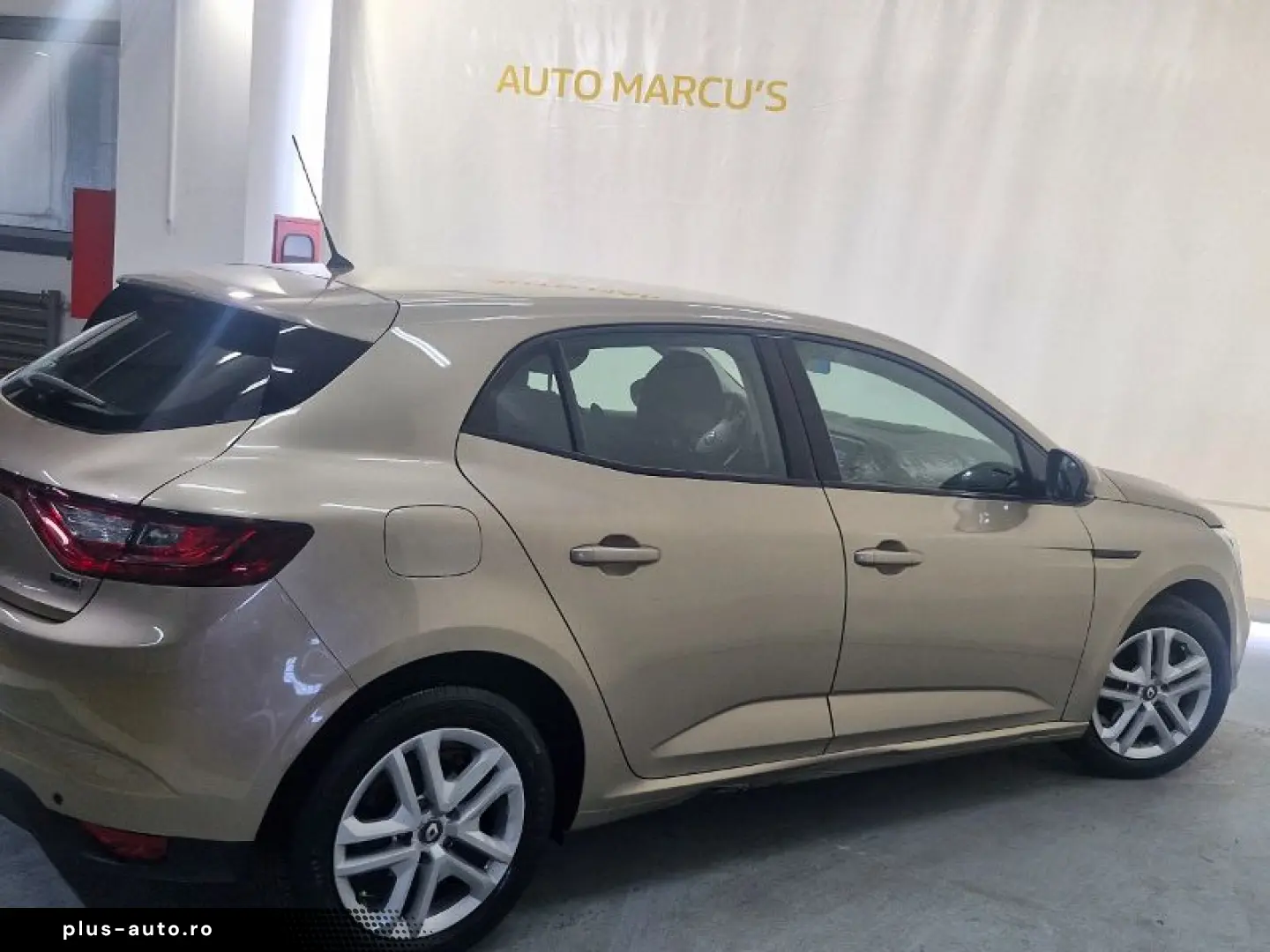 RENAULT MEGANE 1.3 TCe 116CP Life