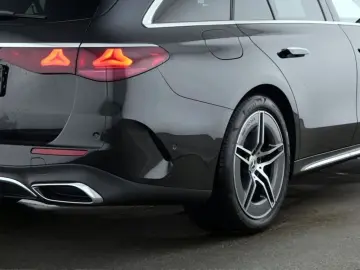 MERCEDES-BENZ E 220 d T-Modell AMG Advanced Plus PANORAMA
