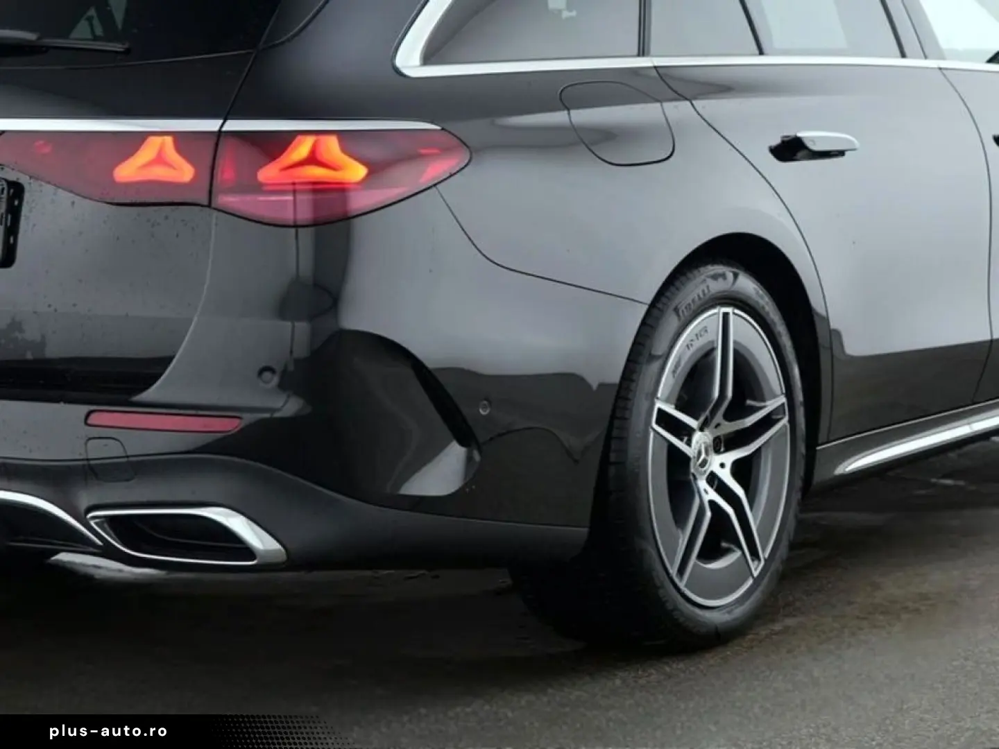 MERCEDES-BENZ E 220 d T-Modell AMG Advanced Plus PANORAMA
