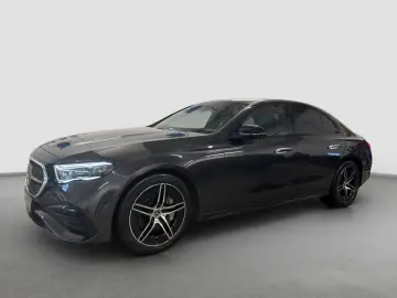 MERCEDES-BENZ E 220 d 4MATIC Limousine AMG NightPaket 360