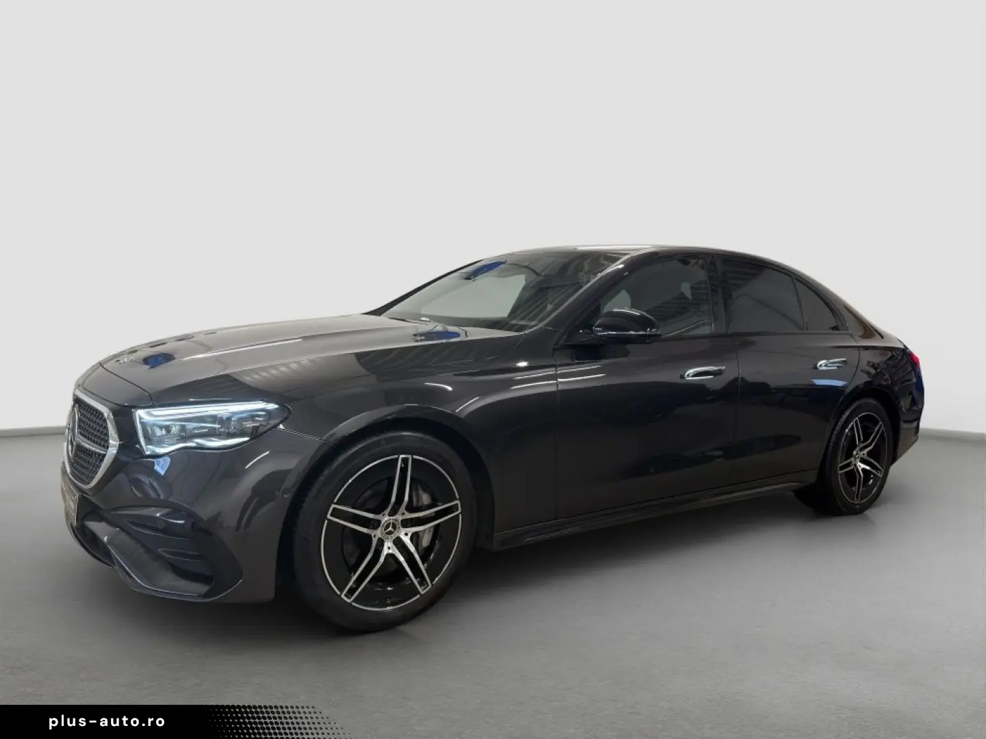 MERCEDES-BENZ E 220 d 4MATIC Limousine AMG NightPaket 360