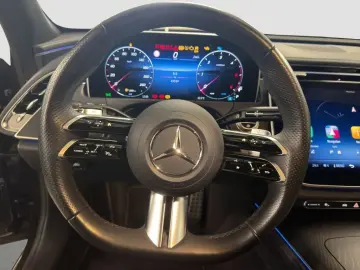 MERCEDES-BENZ E 220 d 4MATIC Limousine AMG NightPaket 360