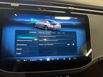 MERCEDES-BENZ E 220 d 4MATIC Limousine AMG NightPaket 360