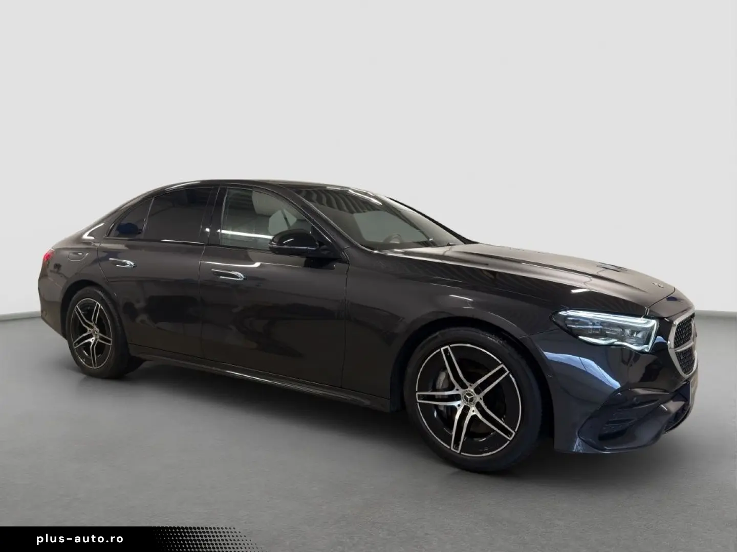 MERCEDES-BENZ E 220 d 4MATIC Limousine AMG NightPaket 360