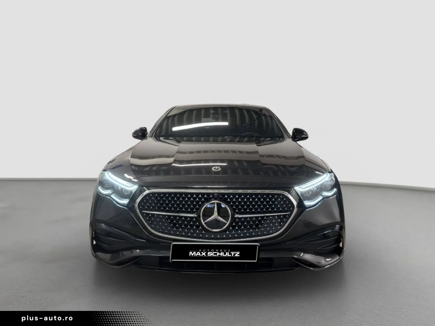 MERCEDES-BENZ E 220 d 4MATIC Limousine AMG NightPaket 360