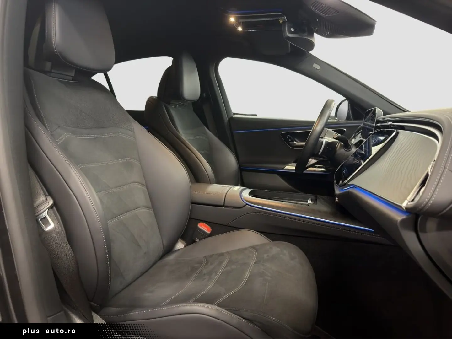 MERCEDES-BENZ E 220 d 4MATIC Limousine AMG NightPaket 360