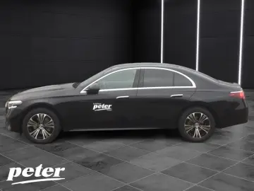 MERCEDES-BENZ E 200 4MATIC Avantgarde Edition Panoramadach