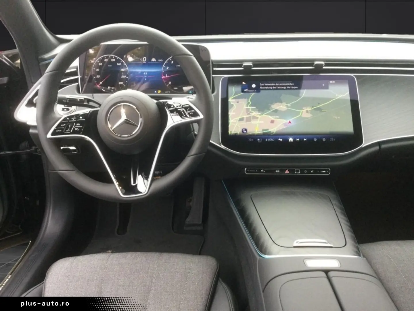 MERCEDES-BENZ E 200 4MATIC Avantgarde Edition Panoramadach