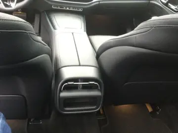 MERCEDES-BENZ E 200 4MATIC Avantgarde Edition Panoramadach