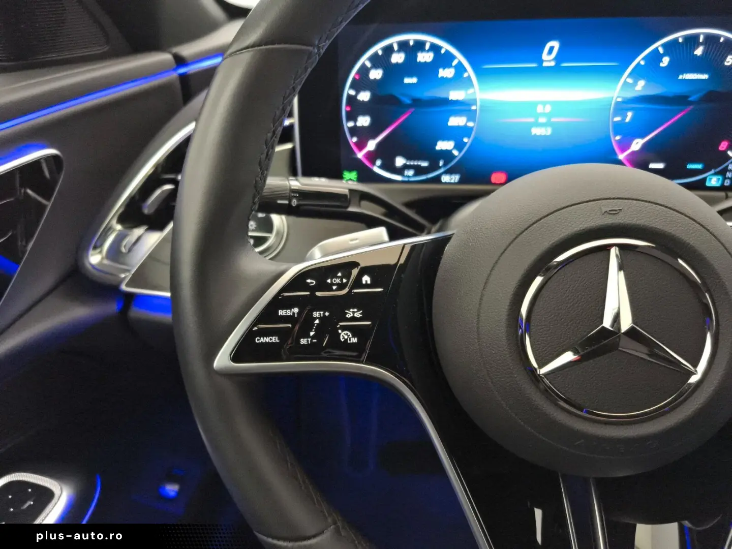 MERCEDES-BENZ E-Class 2025 — imagine 15