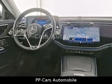MERCEDES-BENZ E 300de T 4D SOUND  LADER SUPERSCREEN MY25