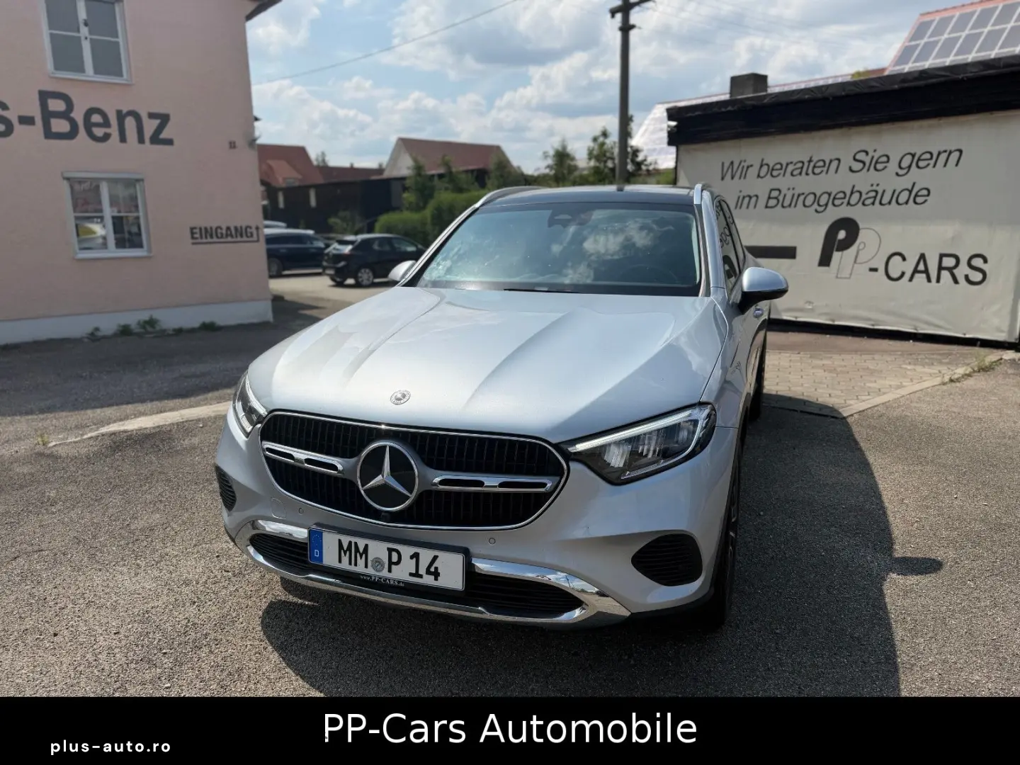MERCEDES-BENZ GLC 220 d 4M   PANO STHZG Park Kam.