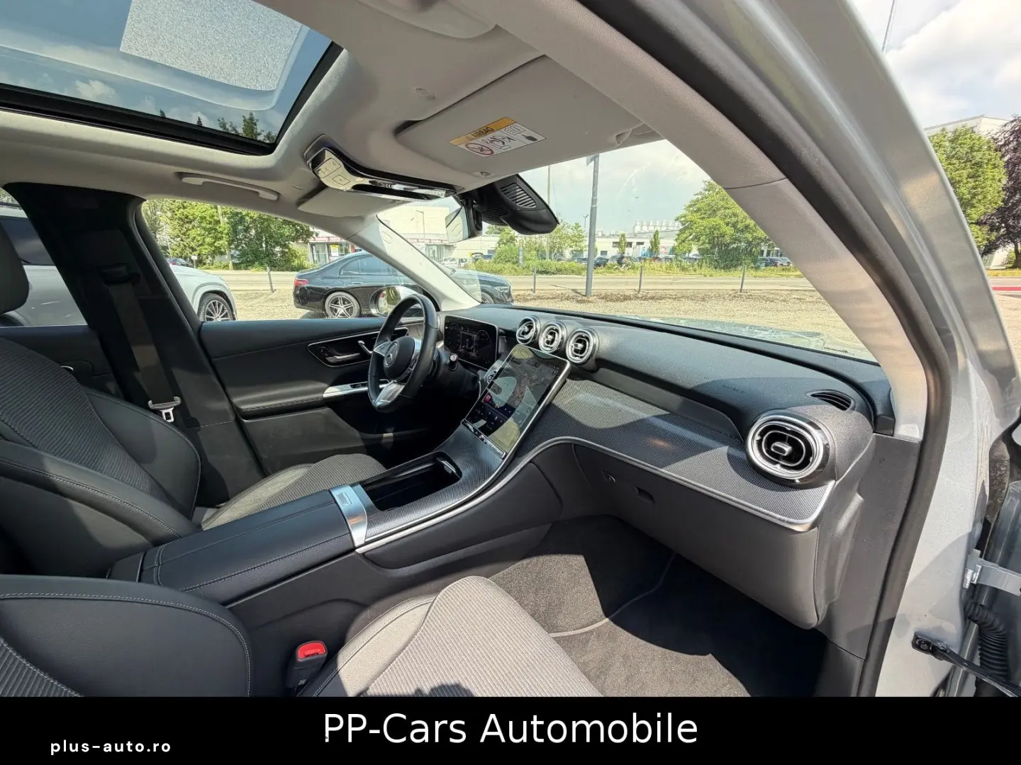 MERCEDES-BENZ GLC 220 d 4M   PANO STHZG Park Kam.