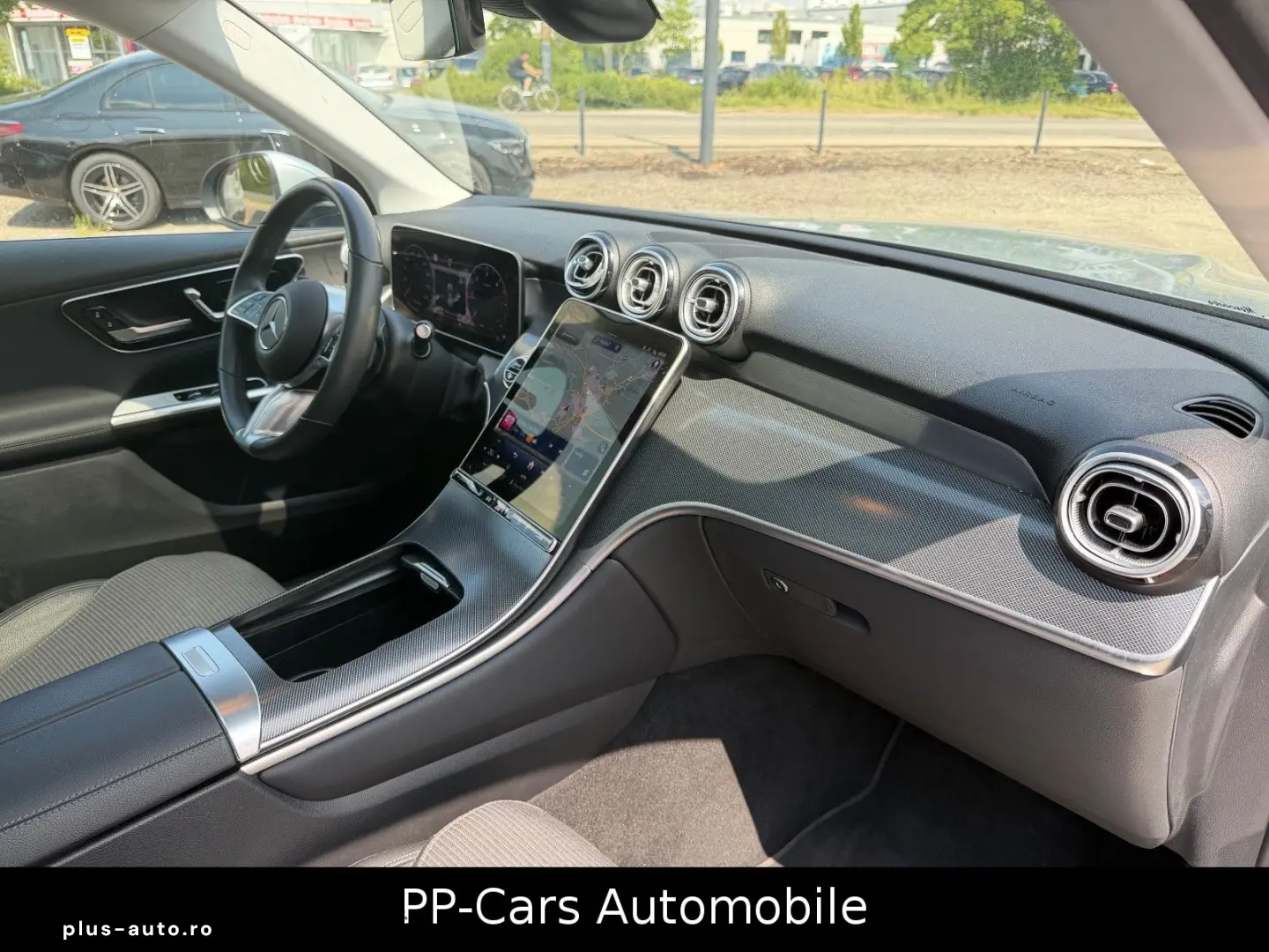 MERCEDES-BENZ GLC 220 d 4M   PANO STHZG Park Kam.