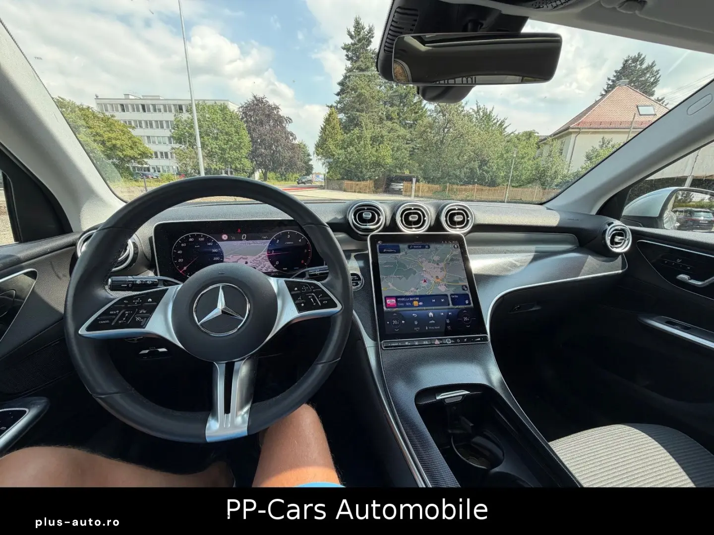 MERCEDES-BENZ GLC 220 d 4M   PANO STHZG Park Kam.